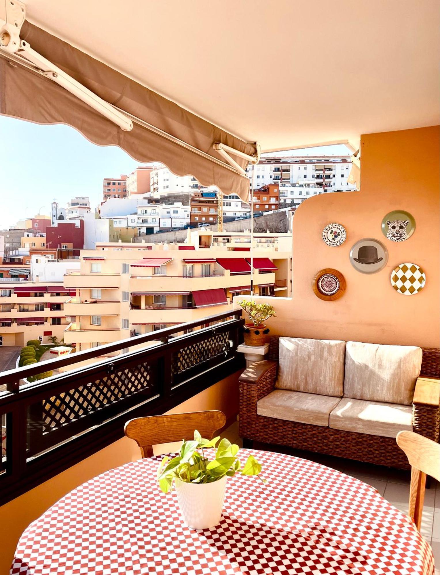 Casa Hugo - Ocean View, Quiet Pool, Fibre Net, Los Gigantes Puerto de Santiago  Exterior photo